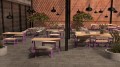 Gemütliche Terrasse mit Amager Outdoor-Hocker und lila Akzenten für stilvolle Außenbereiche.