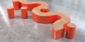 Banc Public Sans Dossier Valby en bois et métal orange, design moderne et modulaire.