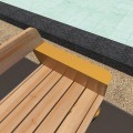 Holzbank Nyboder 3-Sitzer-öffentliche Rückenlehnenbank mit Armlehne vor Pool.