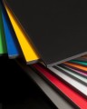 Mehrere HPL PLATTE GRÜN Dicke 10 mm mit verschiedenen Farben und Abmessungen 1300x3050 mm.