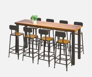 Mūsdienīga stila augsts krēsls ar metāla rāmi un koka kombināciju