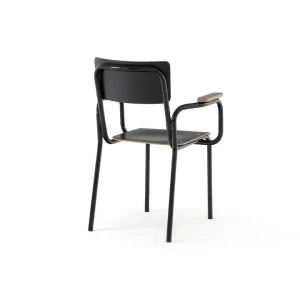 Chaises de salle à manger empilables design pour usage intérieur et extérieur, mobilier de maison moderne et élégant pour salle à manger, cadre en métal avec assise en bois.