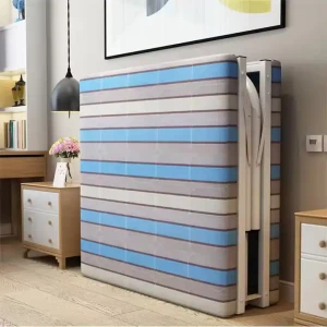 Lit pliant de luxe en métal robuste et durable pour appartement atelier, mobilier de chambre à coucher design moderne et gain de place.
