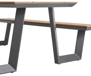 Ensemble de mobilier de patio moderne en métal durable avec chaises et table.