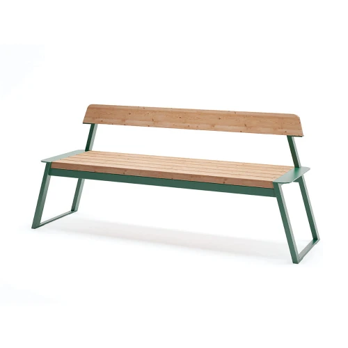 Nørrebro 4-personers offentlig bænk med ryglæn i træ og metal.
